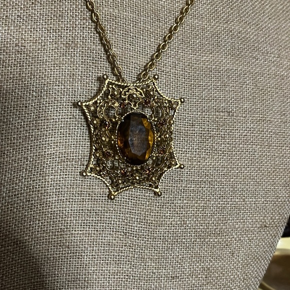 MCM statement brooch with chain long - Picture 2 of 5